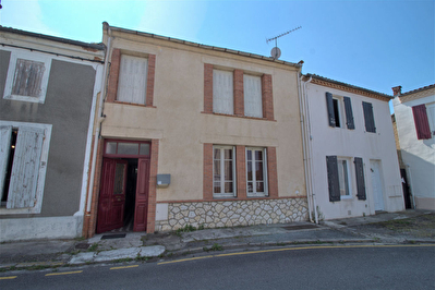 A VENDRE - LE VIEUX PASSAGE - Maison 6 pieces avec jardin