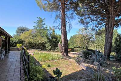 Maison a vendre Agglomeration Agenaise - 5 chambres, garage et jardin.