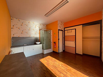 A LOUER - Local commercial - Agen centre