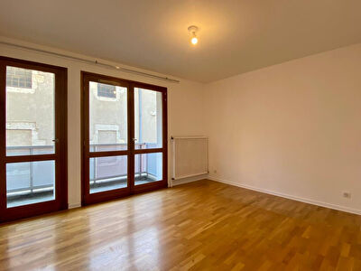 Agen centre ville - Appartement T2 meuble avec balcon