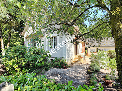 Propriete Allassac - 161m2 - 4 chambres - 1 sde - 1 sdb - Parc 6900m2 - Garage