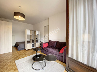 Special investisseur - Studio Brive La Gaillarde - Hyper centre - 32 m2 - 1 cave - balcon
