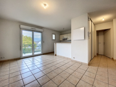 Appartement Pazayac 2 pieces 42 m2 - Residence securisee - Piscine - Parking