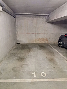 place de parking de 15.30 m2 - place N°10