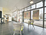 19600 LARCHE - Local