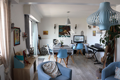 CONCARNEAU BEAU T3 EN CENTRE-VILLE PLAGE ET COMMERCE A PIEDS