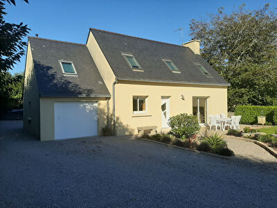 Concarneau maison de 90 m2 entree de ville