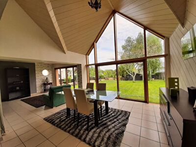 TREGUNC LAMBELL-MAISON 116 m2 SUR LA ROUTE DES PLAGES.