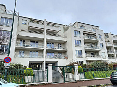 Appartement Corbeil Essonnes 3 pieceset box