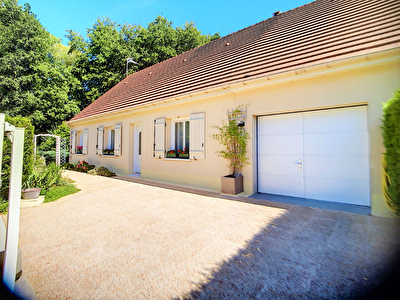 Maison Saclas 5 pieces 104 m2