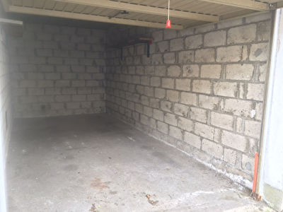 Box a vendre a Etampes