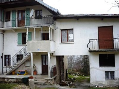 MAISON DE VILLAGE A RENOVER