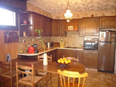 SUPERBE F5 DANS BEL IMMEUBLE