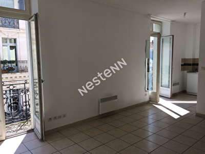 GRAND STUDIO 31,74 m2 PROCHE MAIRIE