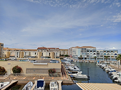 SETE - T1 DE 17M2 AVEC TERRASSE FERMEE DE 5M2