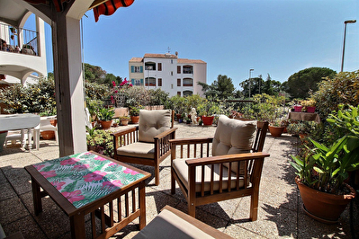 Appartement Hyeres 2 pieces - Terrasse - Cave - Parking