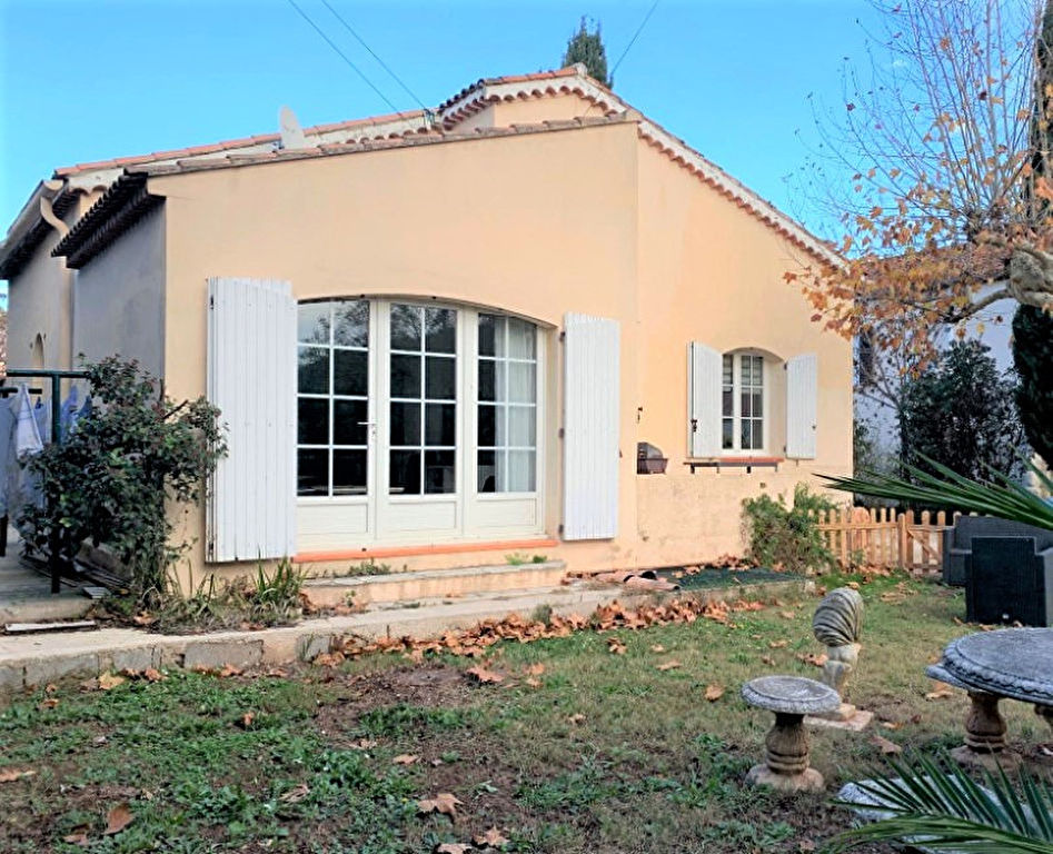 Vente Maison à PIERREFEU DU VAR de 6 pièces, d'une surface de 122 m²
