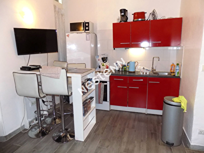 CANNES - Studio d'une surface de 36m2 a proximite de tout commerces.