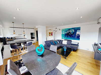 Le Cannet limite Cannes dernier etage toit terrasse 3 pieces