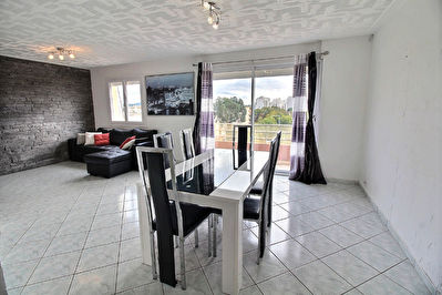 Appartement La Garde 4 pieces 70 m2 - Proche centre ville, residence securisee