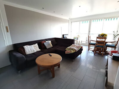 Appartement La Garde 4 pieces 64 m2 - Quartier recherche, sans travaux, ascenseur, cave