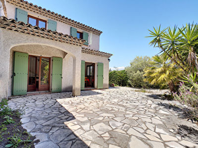 Mandelieu : maison minelle 110m2 au calme Absolu