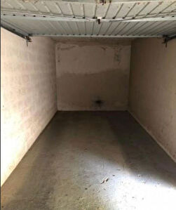 Un box 13m2 ferme