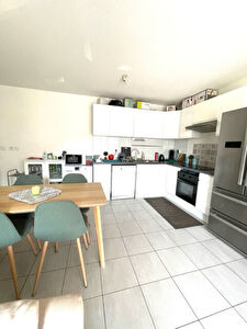 Appartement Marseille 10 eme 3 Chambres, un balcon un Double en sous sol