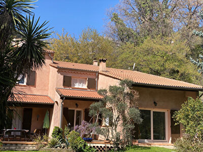 A saisir tres jolie maison a 3mn de Carnoles et de a 15mn de Monaco