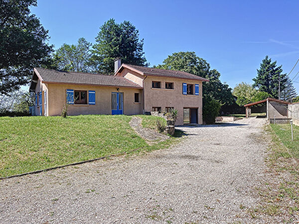 Maison de 145m2 , 4 chambres sur terrain de 1430m2
