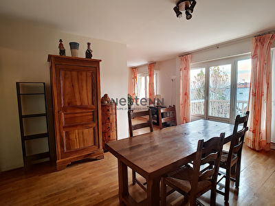 OULLINS - Appartement T4 de 92 m2 3chambres et balcon