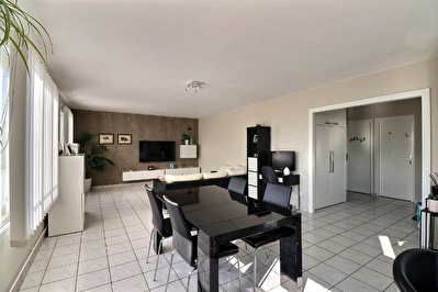 Appartement Brignais centre, Vue exceptionnelle- 4 pieces - 91 m2