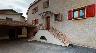 MILLERY MAISON ATYPIQUE 130 m2 3/4 CH terrain 600m2 +150m2dependances