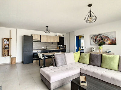 Appartement Miramas 3 pieces 71.46 m2 terrasse et parking