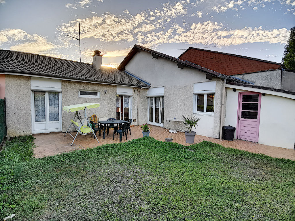 photos n°1 Maison Bouxieres Aux Dames 4 pièces
