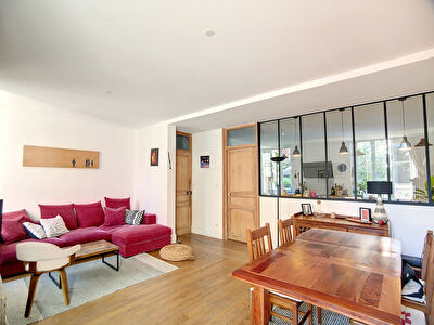 Nancy_Parc Sainte Marie_ Maison de ville 140m2_ 4 chambre et un bureau_garage double.