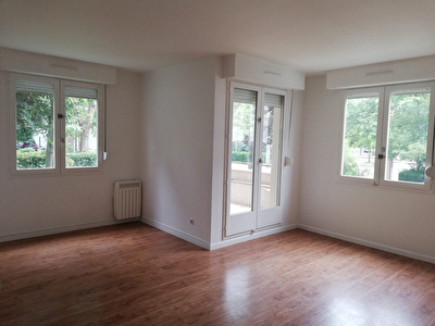 Appartement Noisy Le Grand 5 pieces 103.69m2