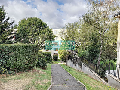 Appartement Le Raincy 2 pieces 42 m2