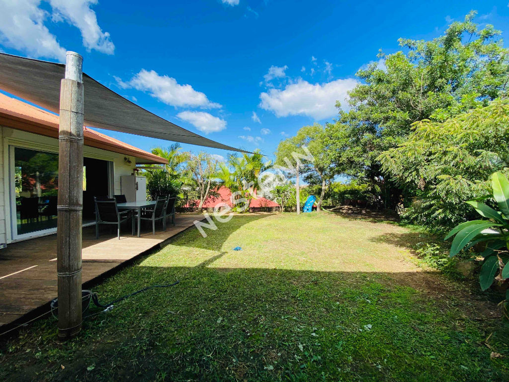 Savannah Villa F4 De 103m2 Studio Independant De 24m2 Sur Parcelle De 7 85 Ares Piscinable Pas De Vis A Vis