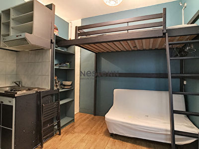 Appartement Paris 1 piece 10.58 m2