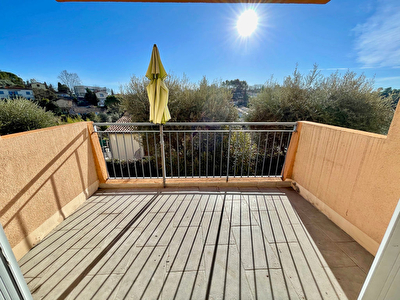 Appartement Grasse Saint-antoine 2 pieces 52.29 m2