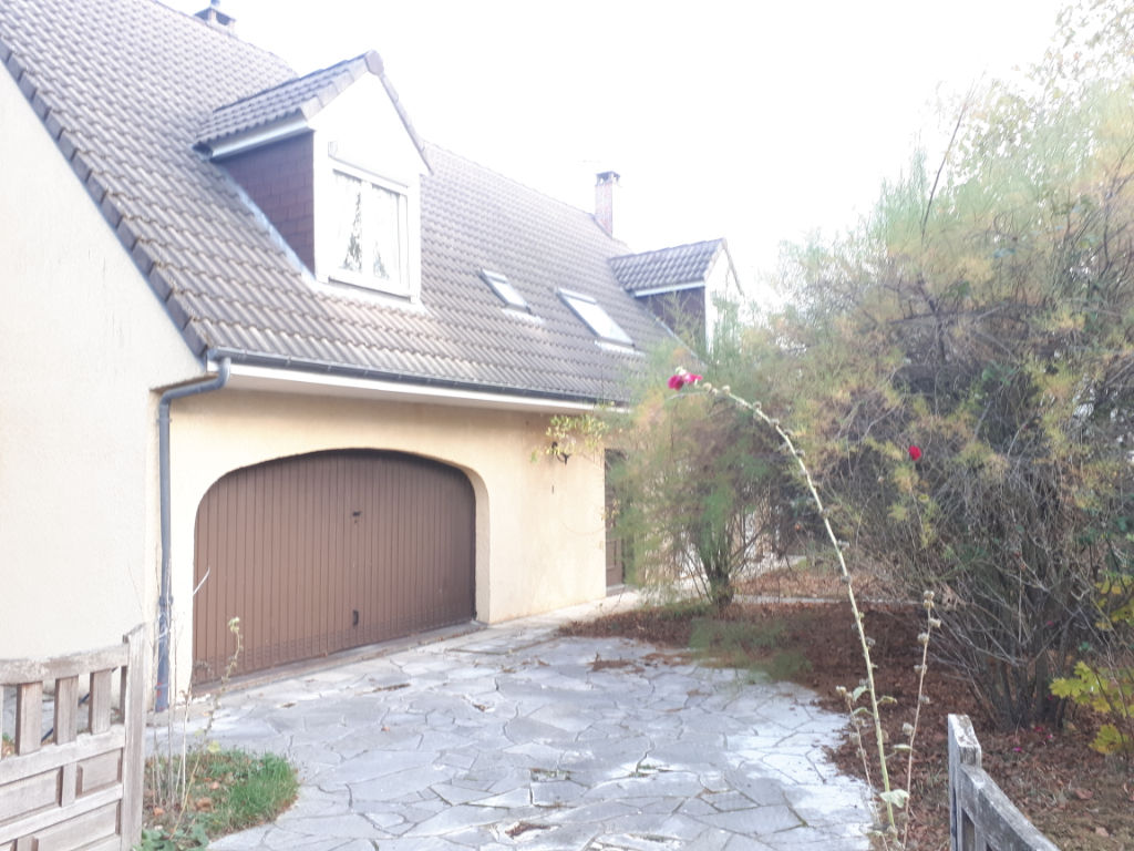 photos n°1 Maison familiale Les Essarts-le-Roi 6 pièce(s) 158 m2
