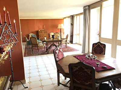 Appartement 5 pieces Centre ville Rambouillet