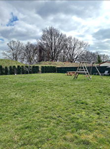 Terrain constructible viabilise de 2833 m2 Les Essarts le Roi