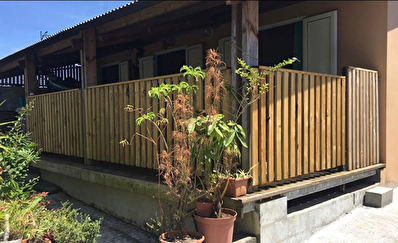 Vend maison 4 pieces de 88 m2 a Saint Benoit