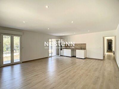 VERNEGUES - Appartement 4 pieces 110.35 m2 - terrasse - climatisation- jardin -