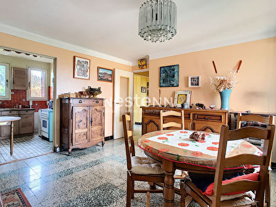 Maison Sathonay camp 4 pieces 69 m2 de plein pied