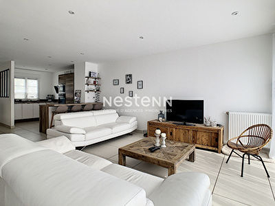 SATHONAY-CAMP Maison T4 - 92 m2 - 2 chambres- Jardin