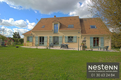 Maison Familiale 7 pieces 204 m2 - Orgerus