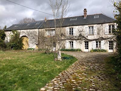 ANCIENNE FERME 175 m2 AVEC GRANGE 70 m2